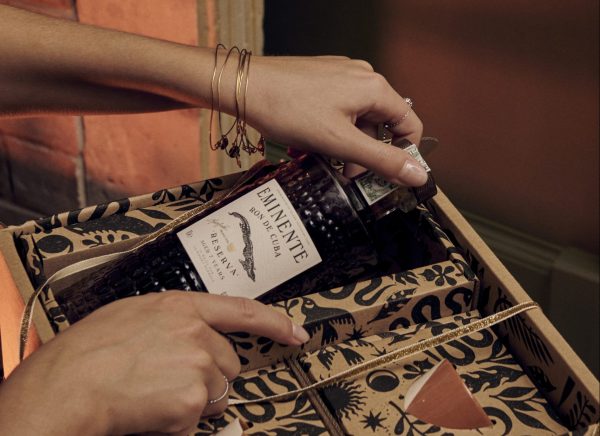 Značka kubánského rumu Eminente odhaluje dárkovou edici k degustačnímu rituálu El Cafecito