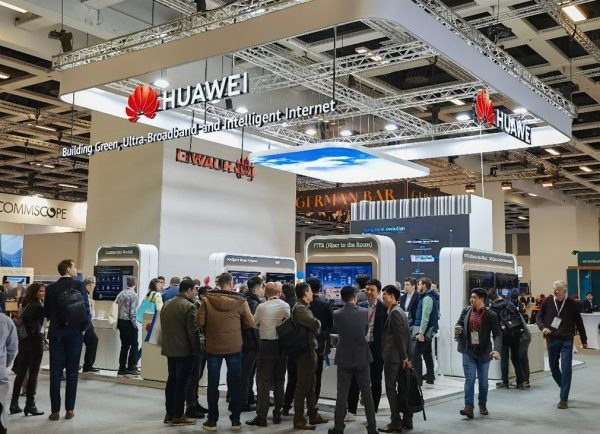 Huawei v Berlíně představila špičková řešení v oblasti optických sítí